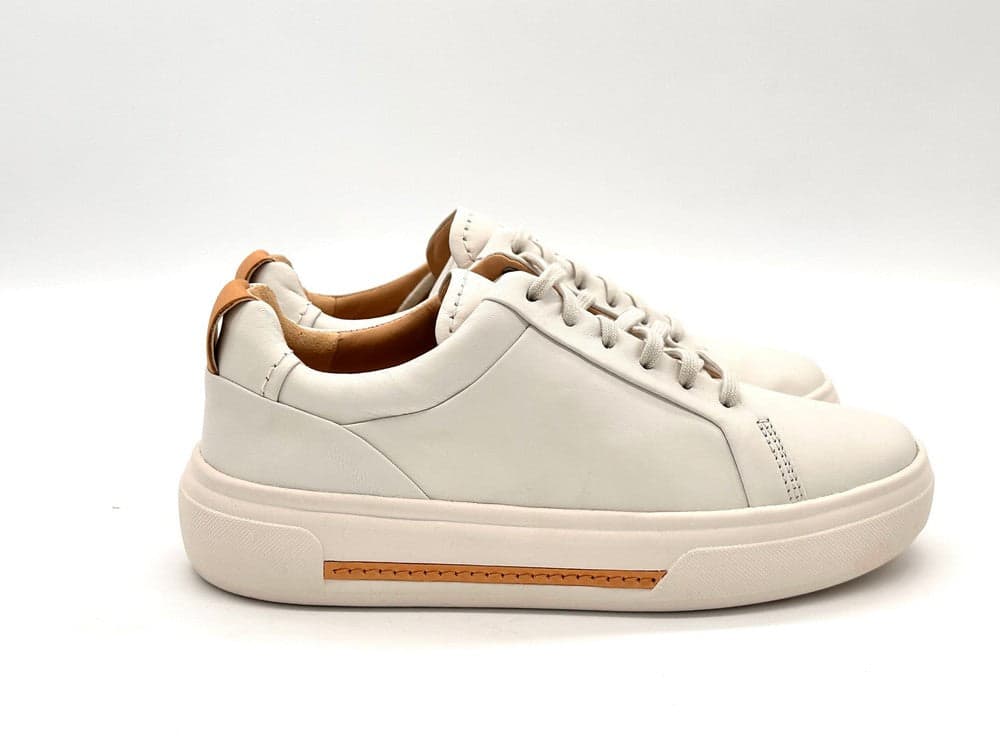 CLARKS Sneakers donna Hollyhock Walk in pelle off white in Sneaker casual Calzature Durello - Agna, commercioVirtuoso.it