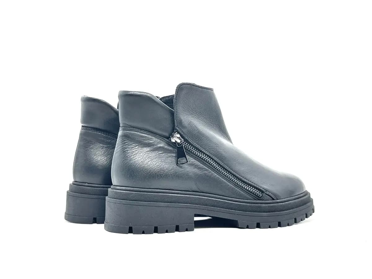Piampiani scarponcino donna in pelle nera con doppia zip in Stivali Calzature Durello - Agna, commercioVirtuoso.it