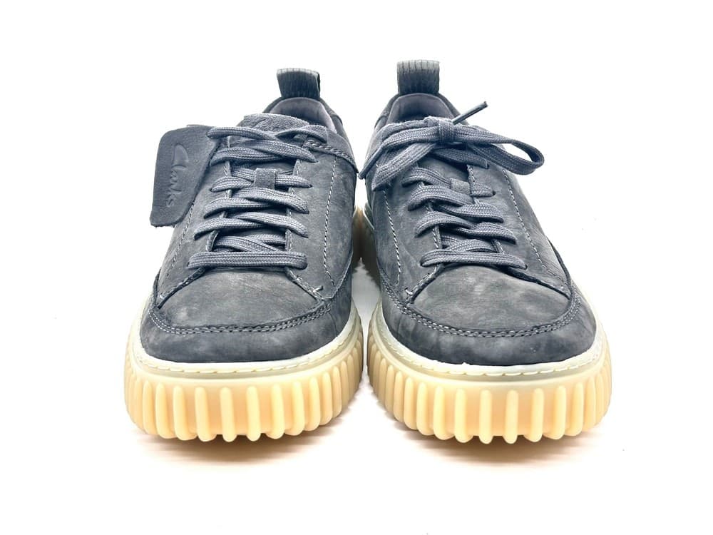 Clarks sneakers uomo Torhill Lace in nubuk grigio antracite in Sneaker casual Calzature Durello - Agna, commercioVirtuoso.it