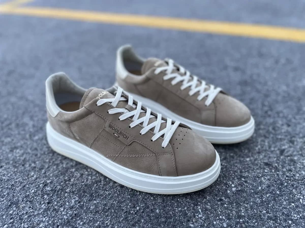 WOOLRICH Sneakers Uomo Beige Nabuk Abrasivato in Sneaker casual Calzature Durello - Agna, commercioVirtuoso.it