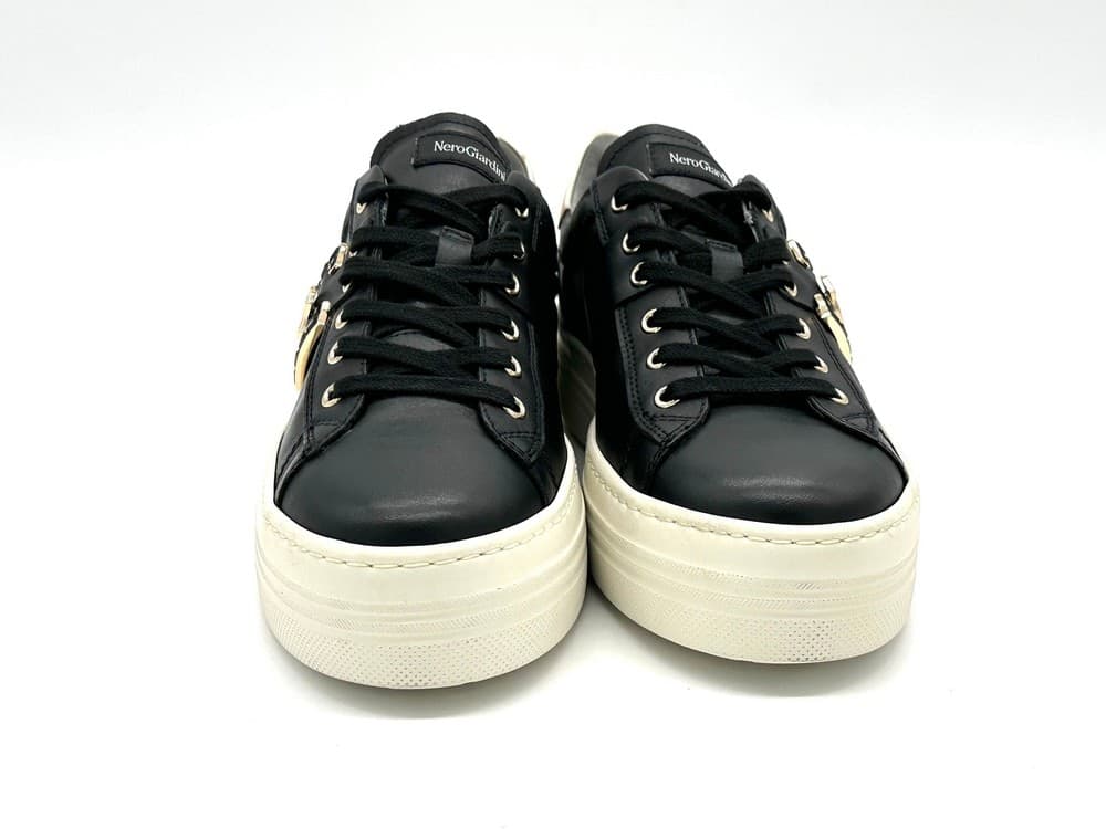 NERO GIARDINI Sneakers donna pelle nera etoile miele in Sneaker casual Calzature Durello - Agna, commercioVirtuoso.it