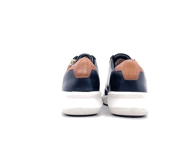 CLARKS Sneakers Donna Un Rio Zip Nero in Sneaker casual Calzature Durello - Agna, commercioVirtuoso.it