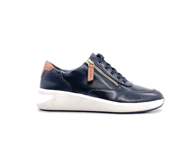 CLARKS Sneakers Donna Un Rio Zip Nero in Sneaker casual Calzature Durello - Agna, commercioVirtuoso.it