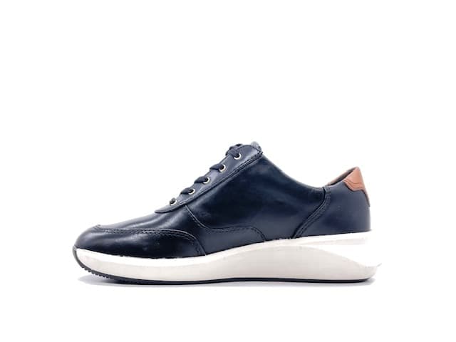 CLARKS Sneakers Donna Un Rio Zip Nero in Sneaker casual Calzature Durello - Agna, commercioVirtuoso.it