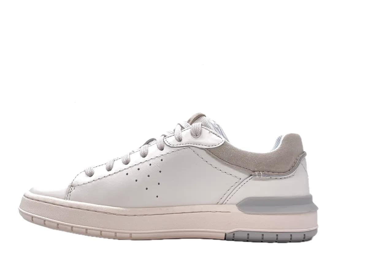 CLARKS COURTLITE 2 RUN Sneakers Uomo Off White in Sneaker casual Calzature Durello - Agna, commercioVirtuoso.it