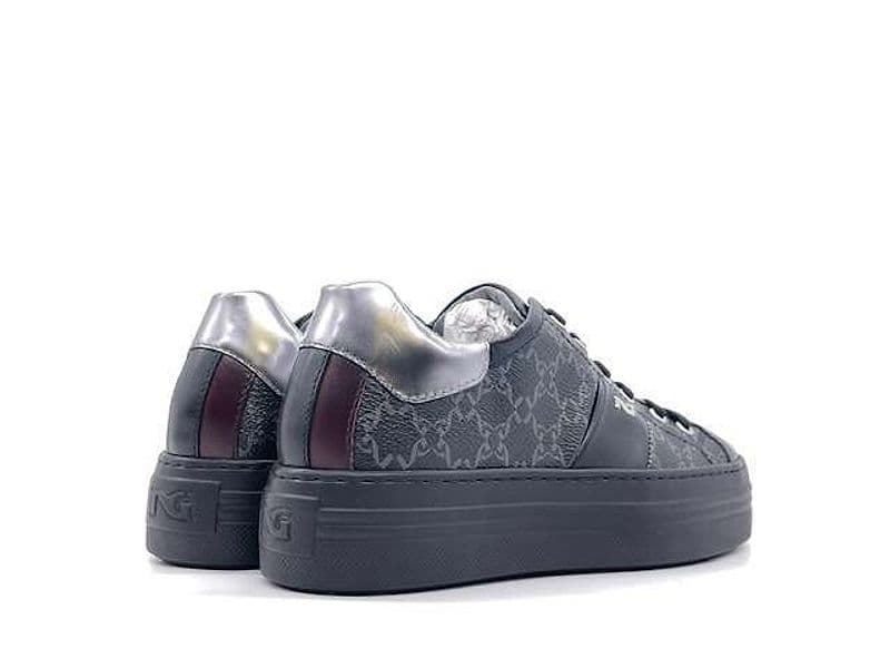 NERO GIARDINI Sneakers Donna Guanto Nero in Sneaker casual Calzature Durello - Agna, commercioVirtuoso.it