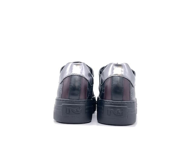 NERO GIARDINI Sneakers Donna Guanto Nero in Sneaker casual Calzature Durello - Agna, commercioVirtuoso.it