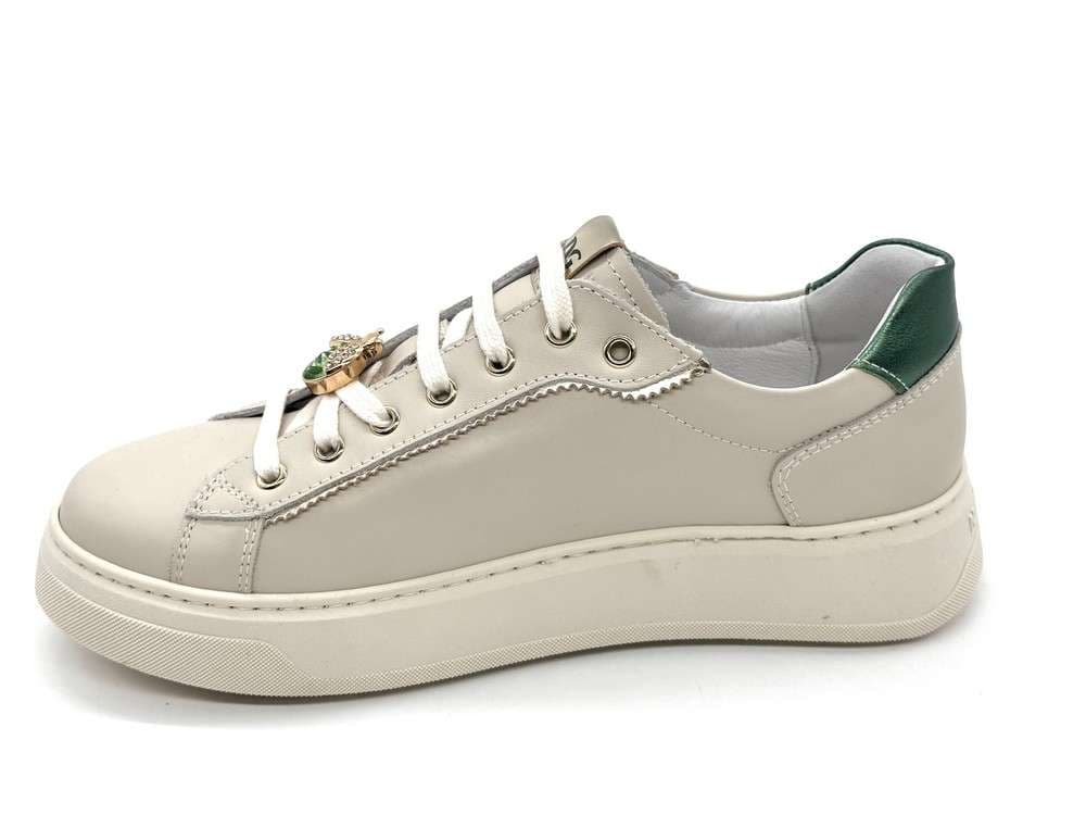 Nero Giardini Sneaker donna pelle latte dettagli oro platform in Sneaker casual Calzature Durello - Agna, commercioVirtuoso.it