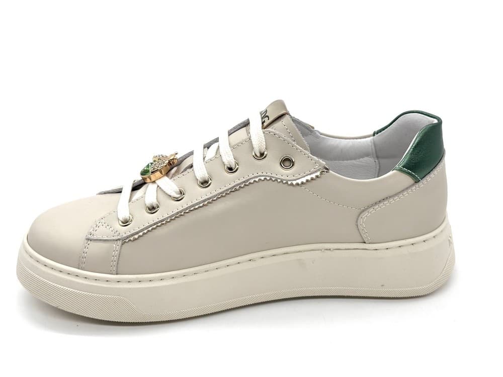 Nero Giardini Sneaker donna pelle latte dettagli oro platform in Sneaker casual Calzature Durello - Agna, commercioVirtuoso.it