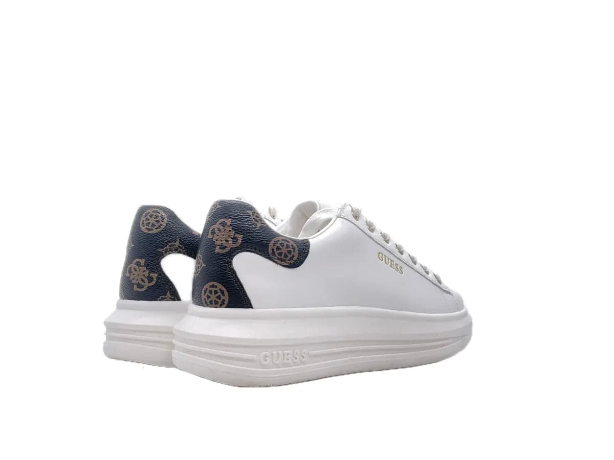 GUESS Sneakers Donna Bianco Logo in Sneaker casual Calzature Durello - Agna, commercioVirtuoso.it
