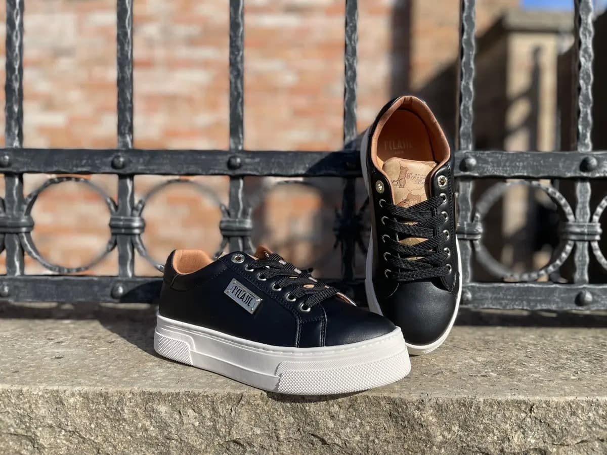 ALVIERO MARTINI 1Classe Sneakers Donna Balck Geo Targhetta Laterale in Sneaker casual Calzature Durello - Agna, commercioVirtuoso.it