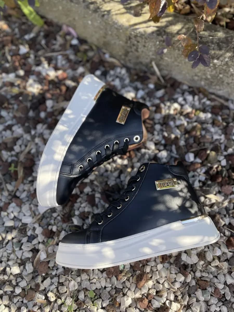 ALVIERO MARTINI 1Classe Sneakers Mid Donna Black Geo in Sneaker casual Calzature Durello - Agna, commercioVirtuoso.it