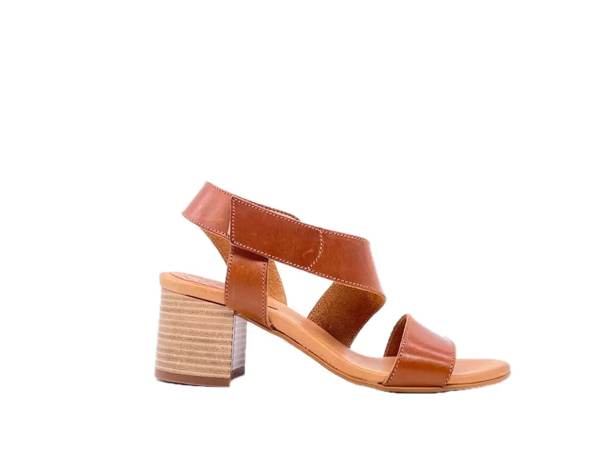 ARTIGIANATO TOSCANO Sandalo Donna Bruciato in Sandali moda Calzature Durello - Agna, commercioVirtuoso.it