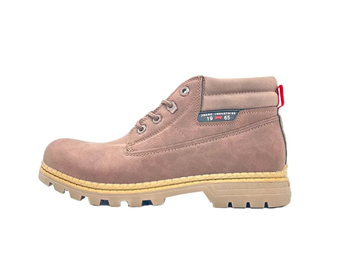 Carrera scarponcini uomo marroni in ecopelle con imbottitura e suola carrarmato in Stivali Calzature Durello - Agna, commercioVirtuoso.it