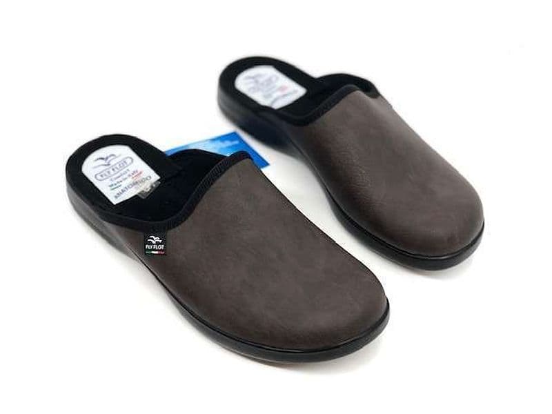 FLY FLOT ciabatte chiuse uomo Acceglio T. Moro in Pantofole Calzature Durello - Agna, commercioVirtuoso.it
