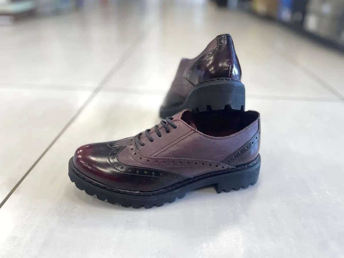 TRATTI DI DONNA Francesina in pelle rossa bordo in Loafer e mocassini Calzature Durello - Agna, commercioVirtuoso.it
