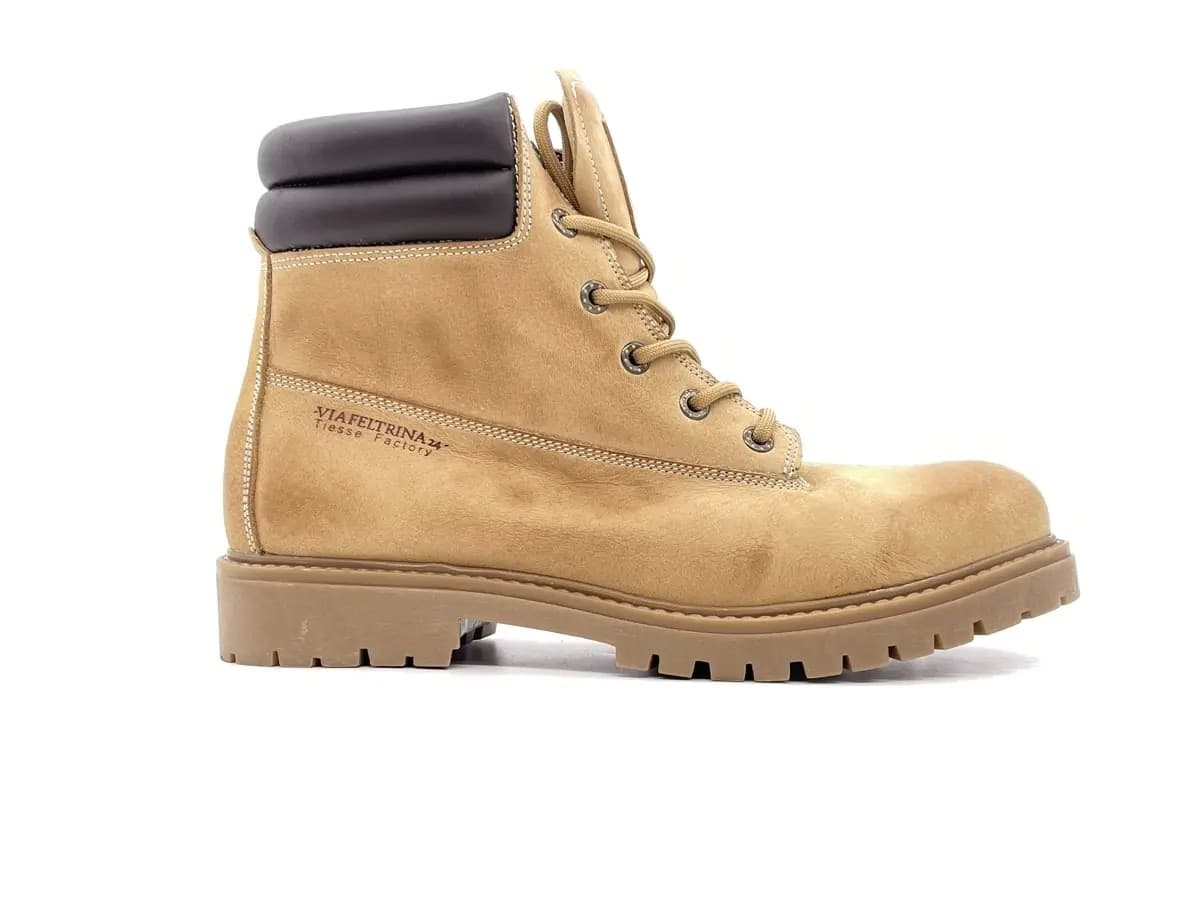 Scarponcini uomo Woodsman in pelle ingrassata giallo sabbia stile outdoor in Scarpe da escursionismo Calzature Durello - Agna, commercioVirtuoso.it