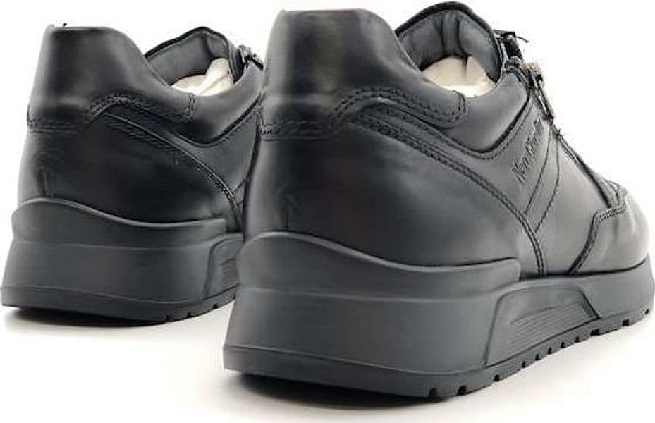 NERO GIARDINI Sneakers uomo I001723U100 Nero in Sneaker casual Calzature Durello - Agna, commercioVirtuoso.it