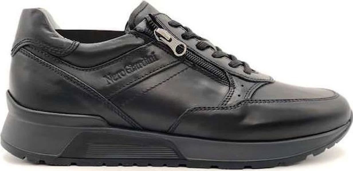 NERO GIARDINI Sneakers uomo I001723U100 Nero in Sneaker casual Calzature Durello - Agna, commercioVirtuoso.it