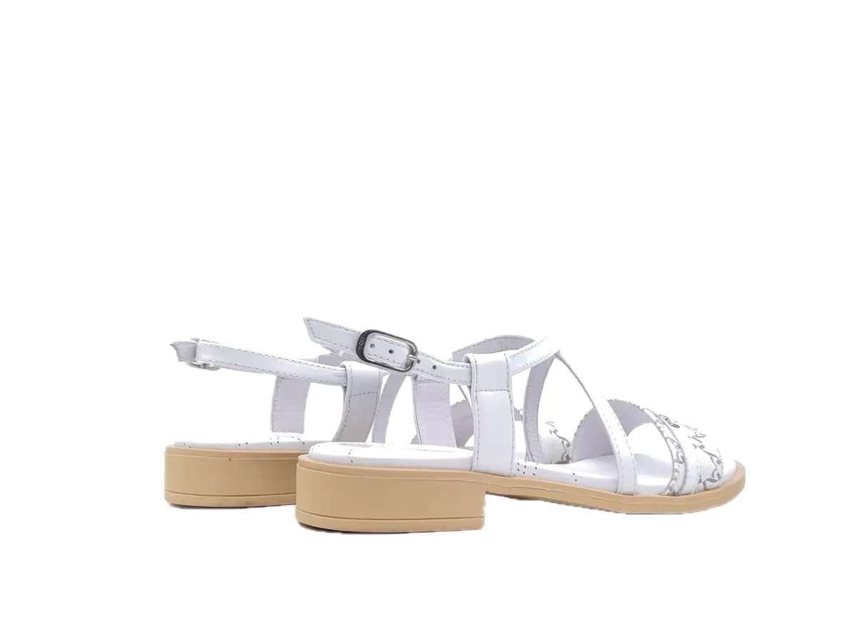 NERO GIARDINI Sandali bassi donna in pelle bianca in Sandali moda Calzature Durello - Agna, commercioVirtuoso.it