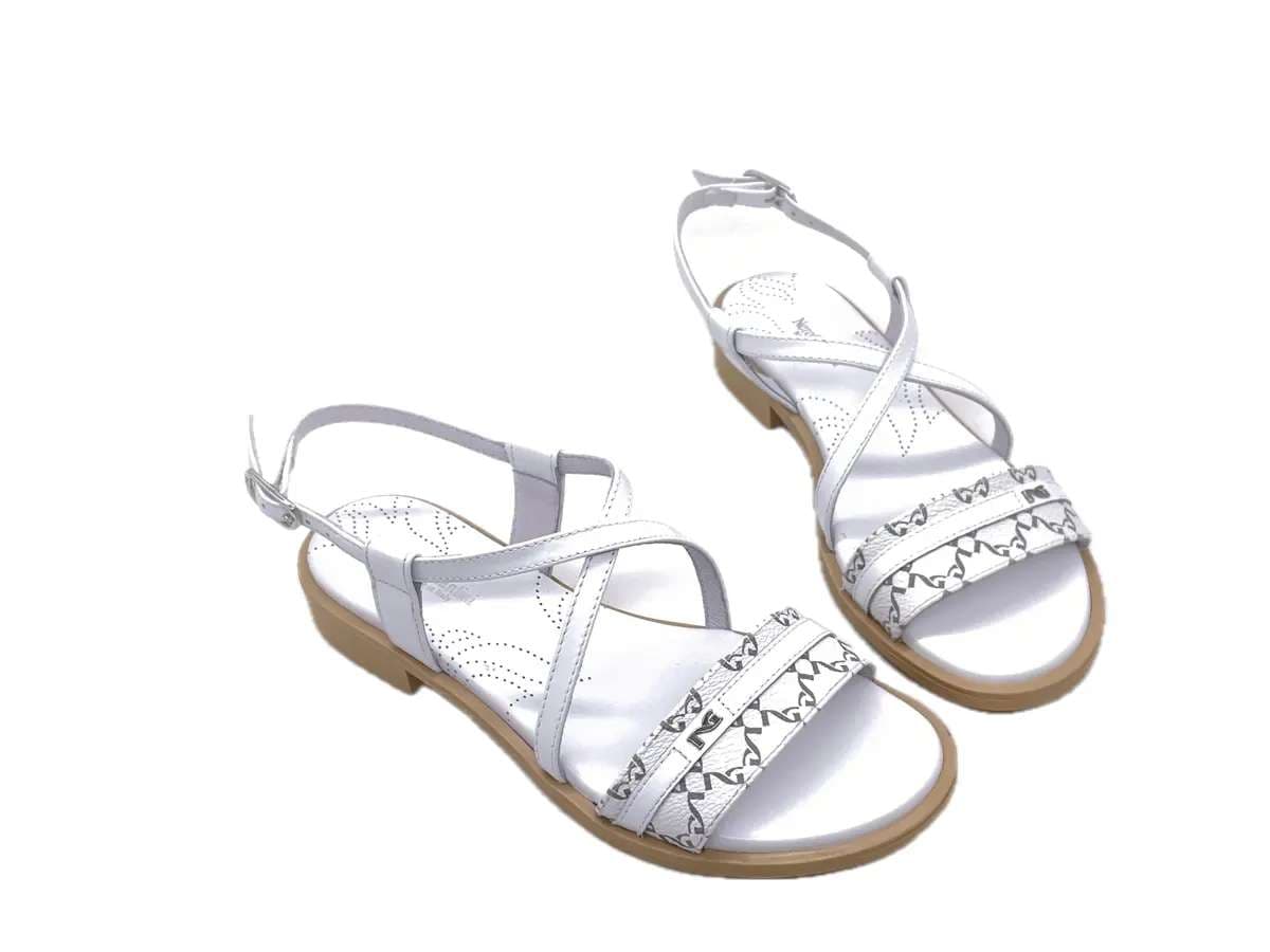 NERO GIARDINI Sandali bassi donna in pelle bianca in Sandali moda Calzature Durello - Agna, commercioVirtuoso.it