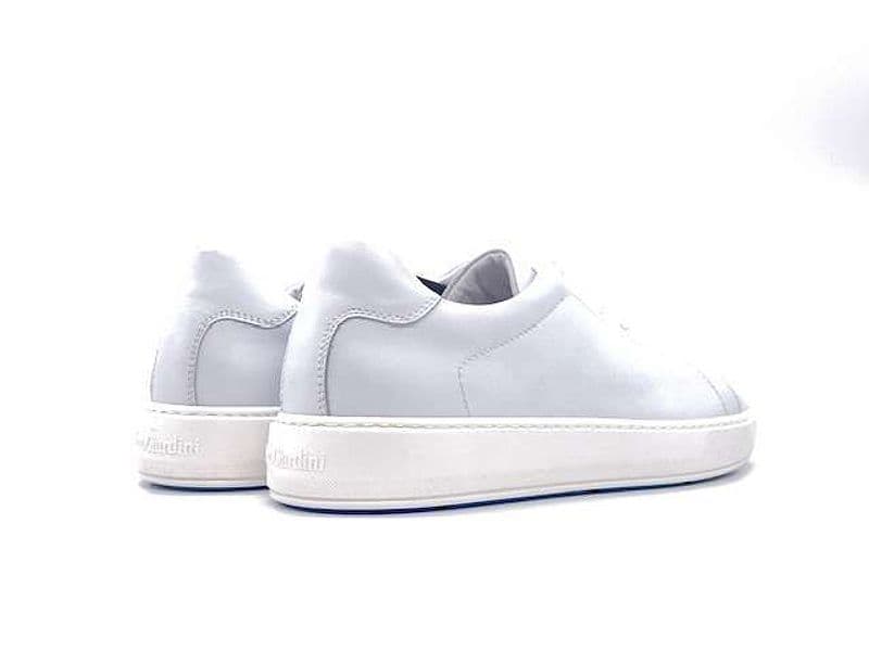 NERO GIARDINI Sneakers Uomo Helsinki Total White in Sneaker casual Calzature Durello - Agna, commercioVirtuoso.it