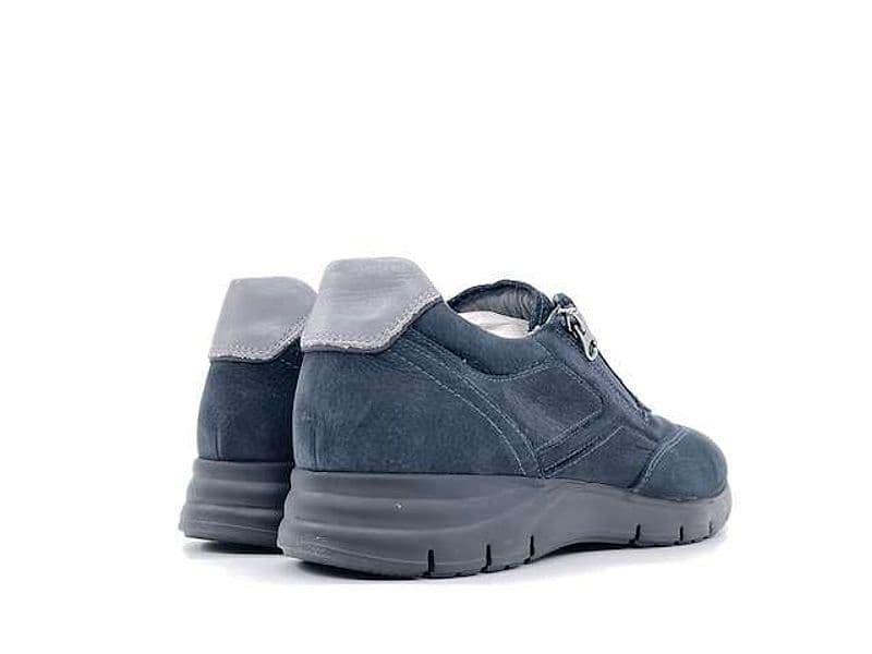 NERO GIARDINI Sneakers uomo I202501U Navy antracite in Sneaker casual Calzature Durello - Agna, commercioVirtuoso.it