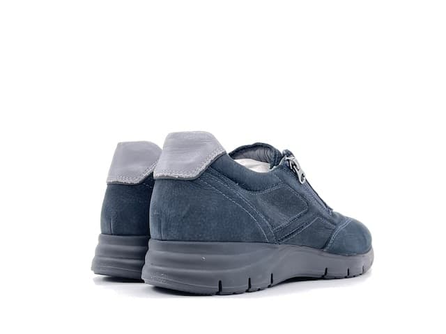 NERO GIARDINI Sneakers uomo I202501U Navy antracite in Sneaker casual Calzature Durello - Agna, commercioVirtuoso.it