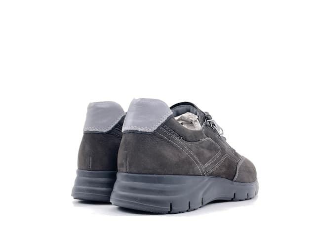 NERO GIARDINI Sneakers uomo I202501U Antracite in Sneaker casual Calzature Durello - Agna, commercioVirtuoso.it