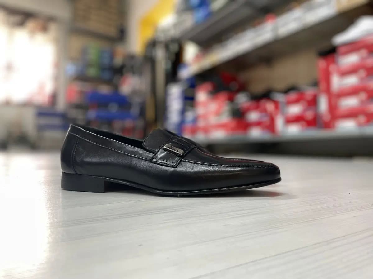PEREZ Mocassino nero in pelle da uomo in Loafer e mocassini Calzature Durello - Agna, commercioVirtuoso.it