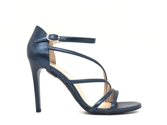 NERO GIARDINI Sandali donna E218401DE Laminato oceano in Sandali moda Calzature Durello - Agna, commercioVirtuoso.it