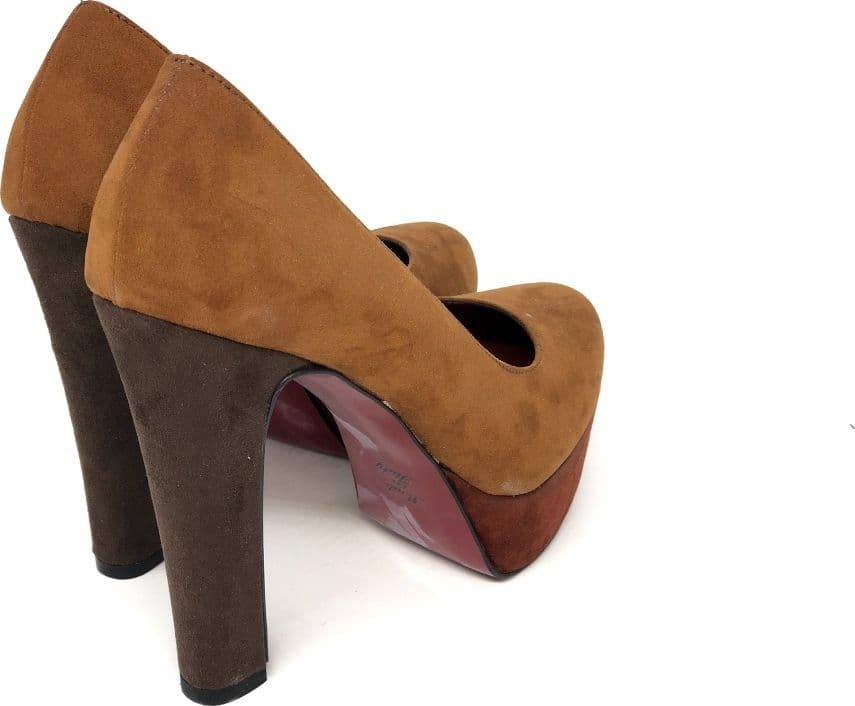 Retro Décolleté tacco alto camoscio senape in Scarpe col tacco Calzature Durello - Agna, commercioVirtuoso.it