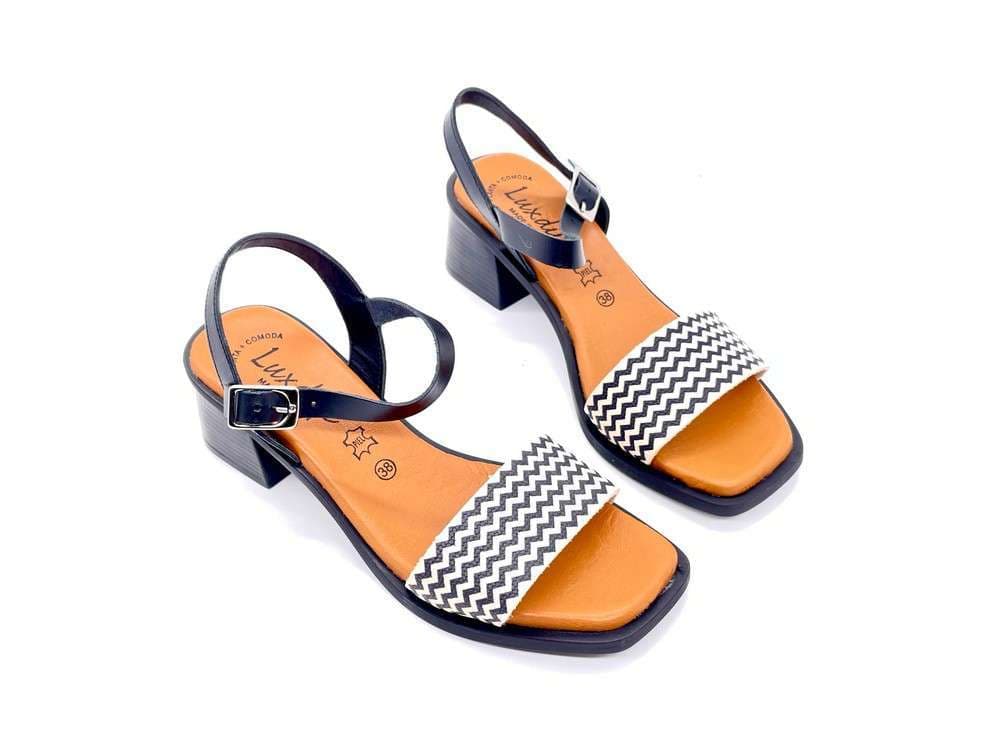 LUXDIVE Sandalo Donna Nero Latte in Sandali moda Calzature Durello - Agna, commercioVirtuoso.it