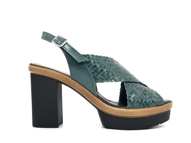 MOT - Clé BY DONNA SOFT Sandali pelle intrecciata verde mare in Sandali moda Calzature Durello - Agna, commercioVirtuoso.it