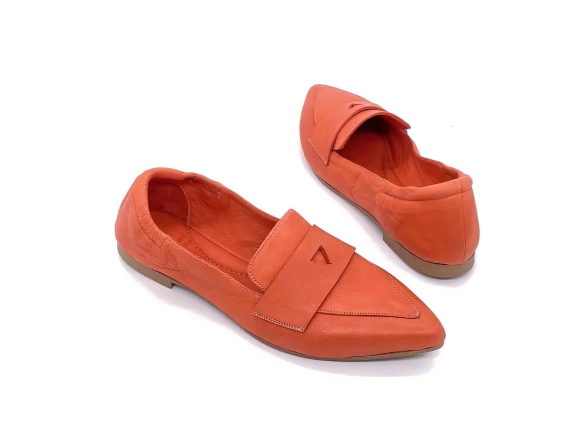 JACKAL Mocassino a punta donna in pelle corallo in Loafer e mocassini Calzature Durello - Agna, commercioVirtuoso.it