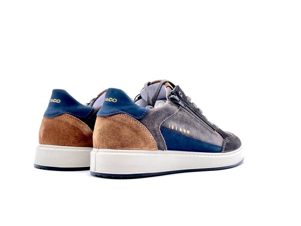 IGI &amp; CO.. Sneakers uomo pelle scamosciata marrone in Sneaker casual Calzature Durello - Agna, commercioVirtuoso.it