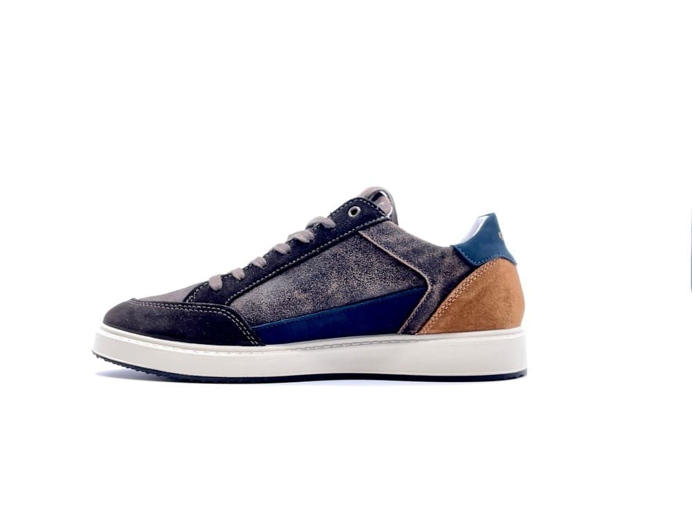 IGI &amp; CO.. Sneakers uomo pelle scamosciata marrone in Sneaker casual Calzature Durello - Agna, commercioVirtuoso.it