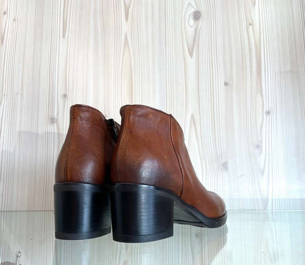 LUX Tronchetto Donna in Pelle Cuoio in Stivali Calzature Durello - Agna, commercioVirtuoso.it