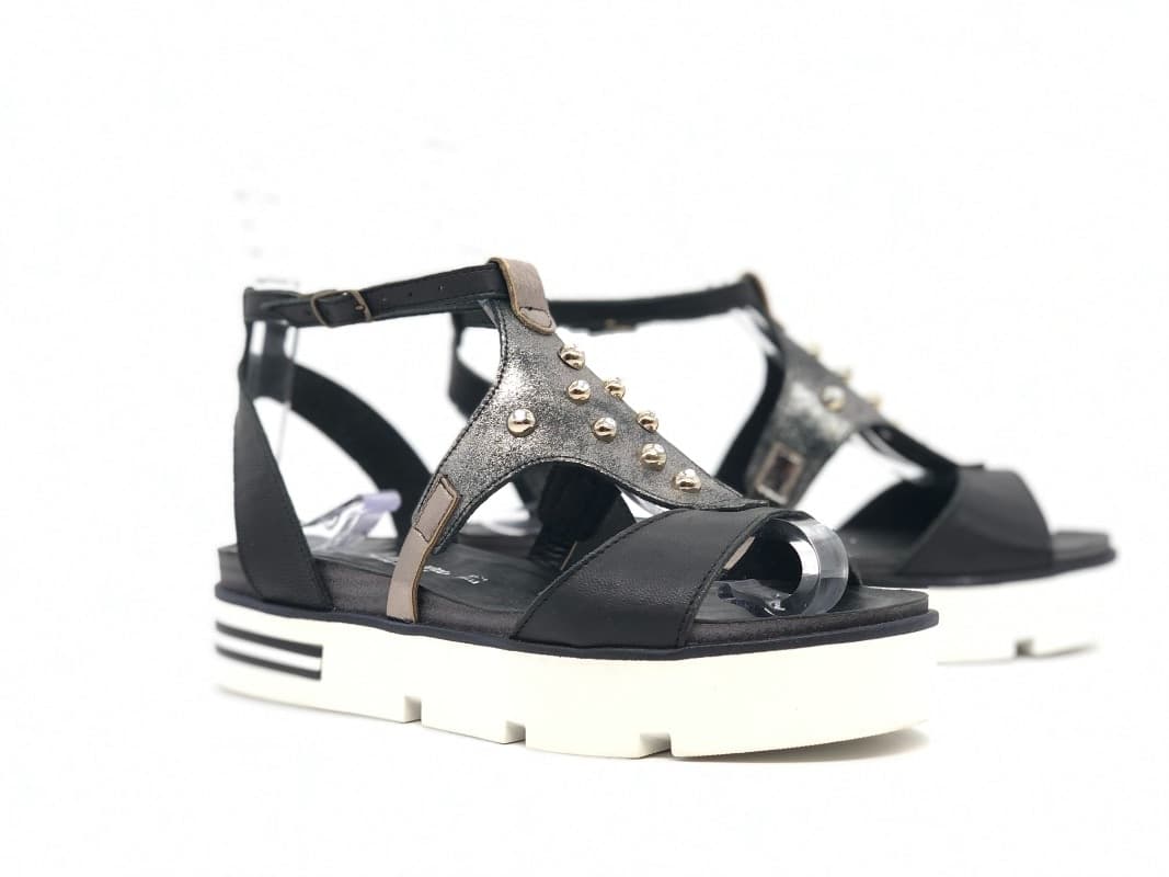 LAURA BIZZARRI Sandali donna 78811 black in Sandali moda Calzature Durello - Agna, commercioVirtuoso.it
