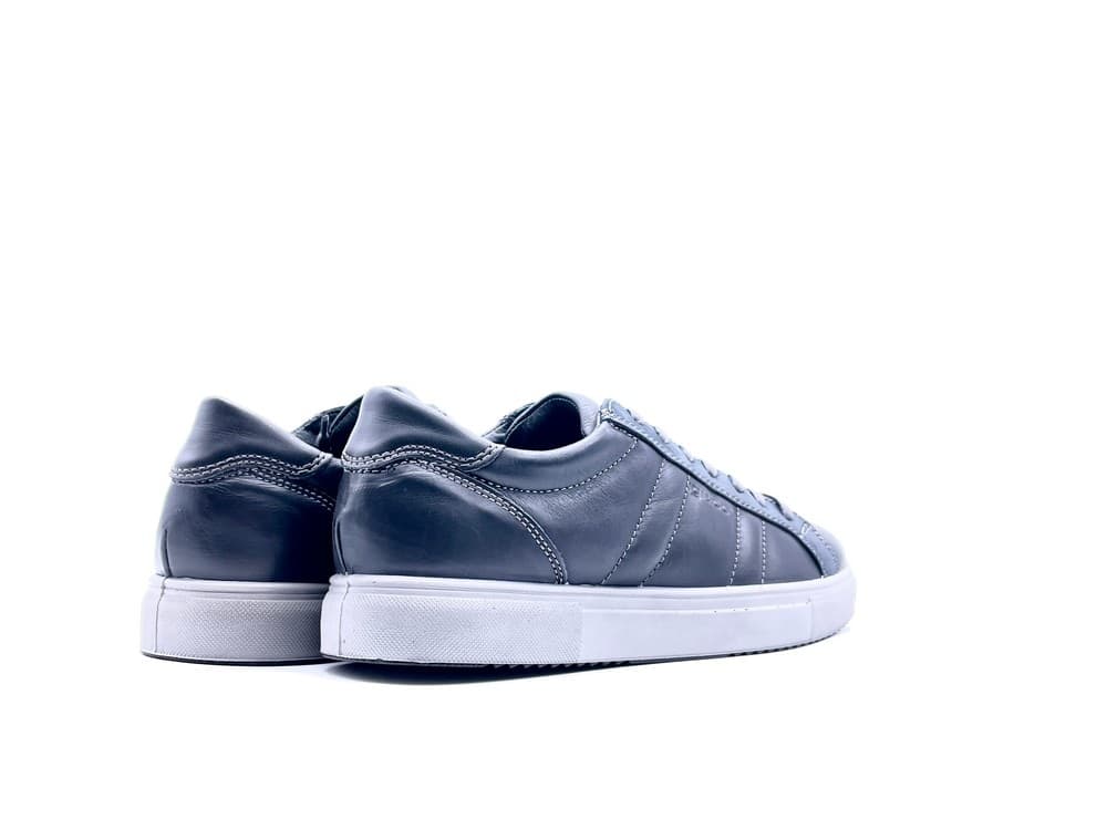 IGI &amp; CO.. Sneakers uomo pelle blu in prodotto Calzature Durello - Agna, commercioVirtuoso.it