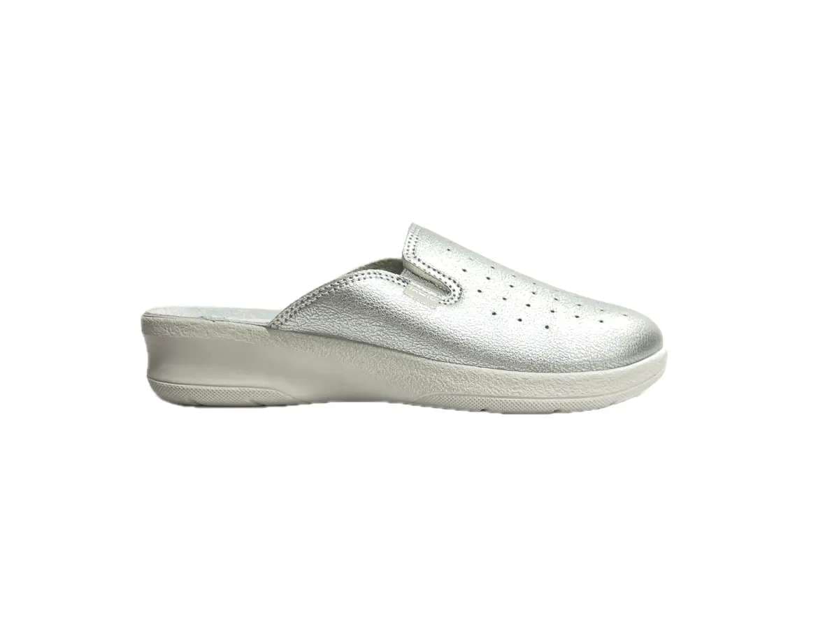 INBLU Ciabatta chiusa con elastici donna argento in Zoccoli Calzature Durello - Agna, commercioVirtuoso.it