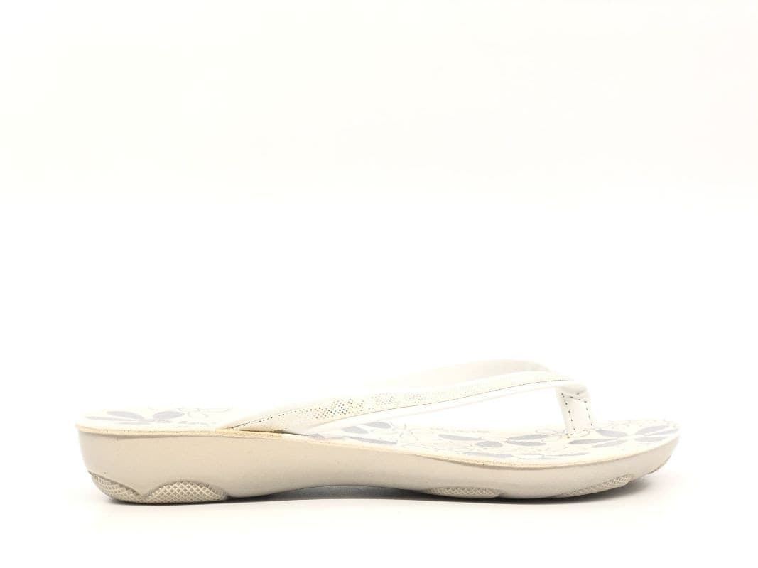 INBLU Infradito bambina bianco in Sandali Calzature Durello - Agna, commercioVirtuoso.it