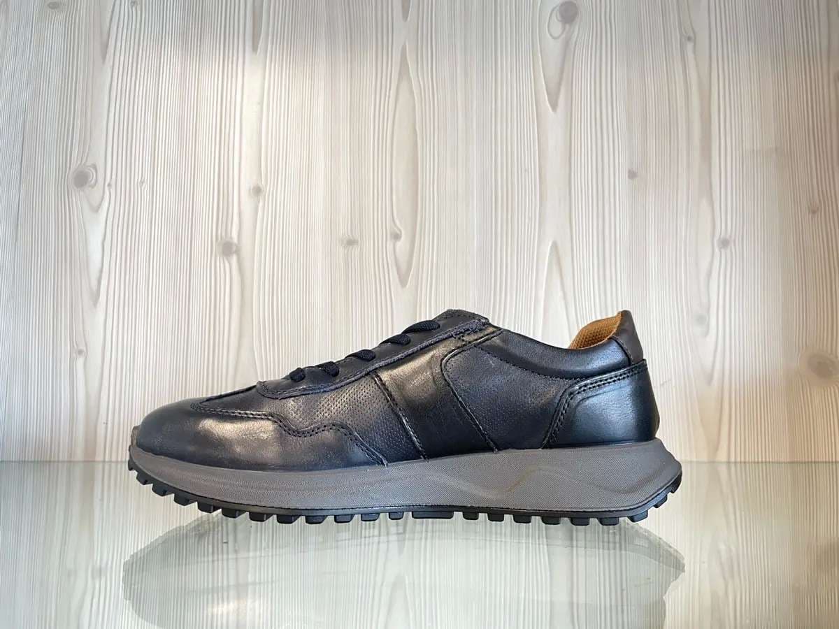 IGI &amp; CO. Sneakers uomo in vitello Blu Notte in Sneaker casual Calzature Durello - Agna, commercioVirtuoso.it