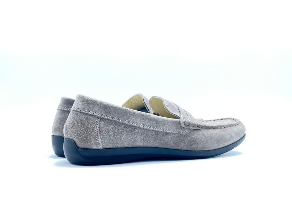 IGI &amp; CO.. mocassino uomo in pelle scamosciata tortora in Loafer e mocassini Calzature Durello - Agna, commercioVirtuoso.it