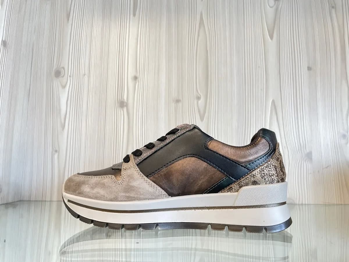 IGI &amp; CO. Sneakers Donna Laminato Rame in Sneaker casual Calzature Durello - Agna, commercioVirtuoso.it