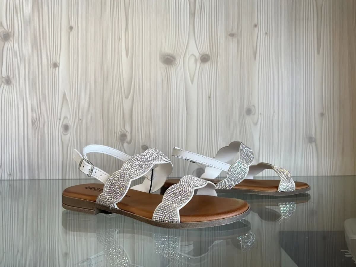 IGI &amp; CO.. Sandali bassi donna bianco con strass in Sandali moda Calzature Durello - Agna, commercioVirtuoso.it