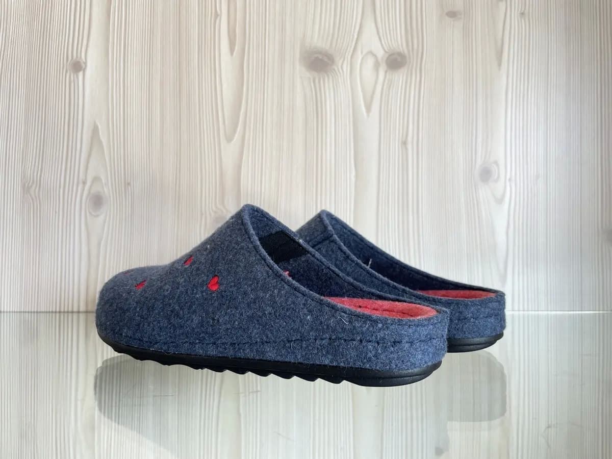 GRUNLAND Ciabatte Chiuse Donna PILA Blu Amarena in Infradito e ciabatte da spiaggia Calzature Durello - Agna, commercioVirtuoso.it