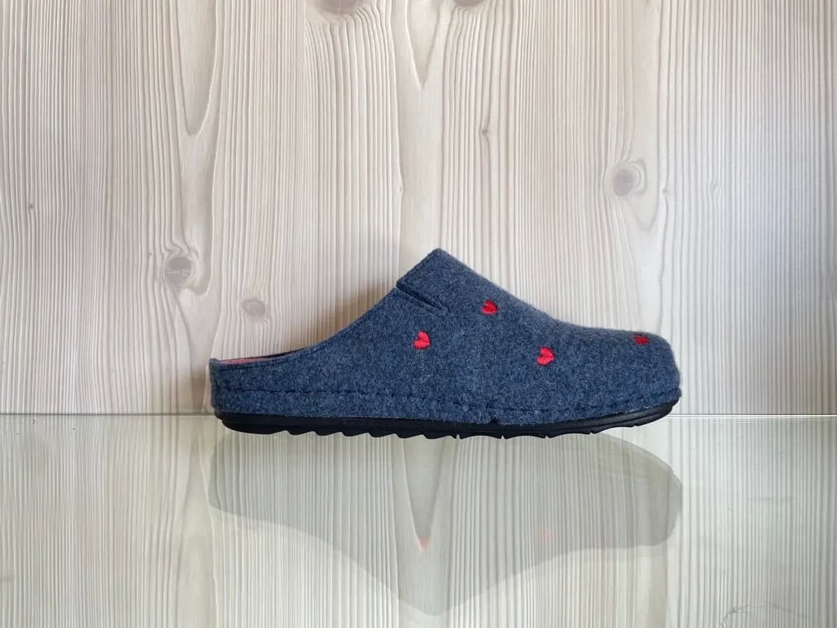 GRUNLAND Ciabatte Chiuse Donna PILA Blu Amarena in Infradito e ciabatte da spiaggia Calzature Durello - Agna, commercioVirtuoso.it