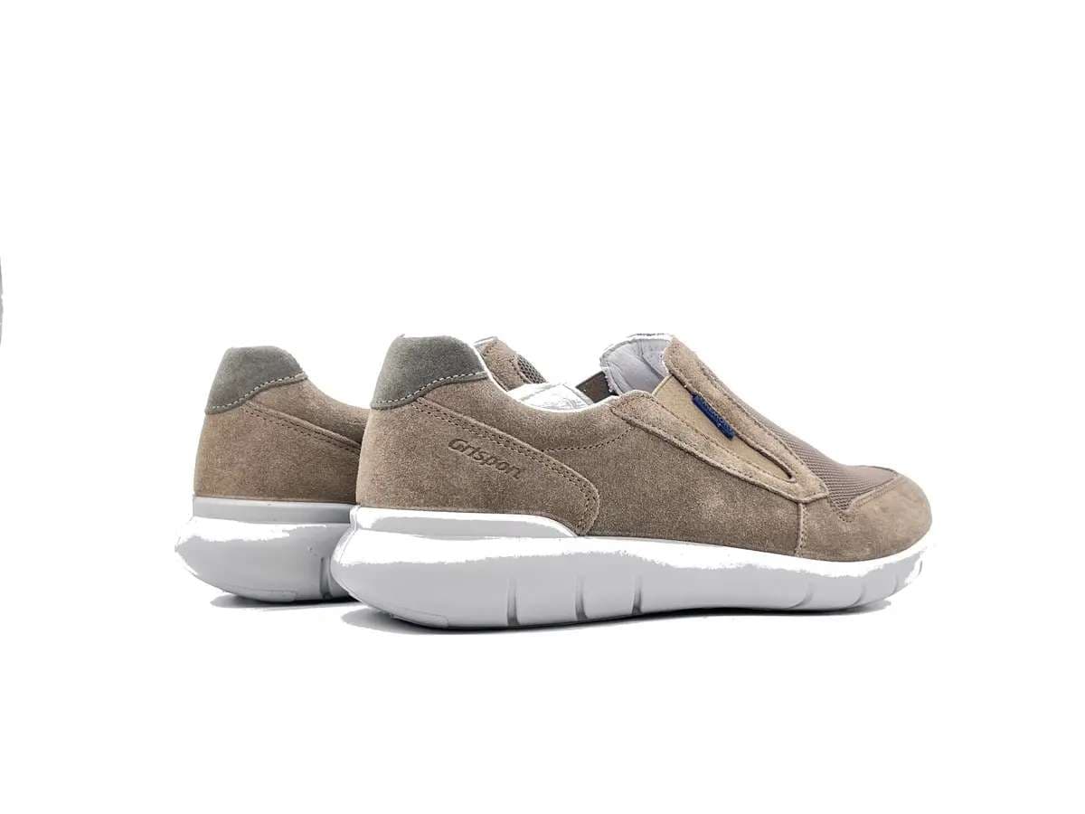GRISPORT Sneakers slip on LIGHT STEP in pelle scamosciato. beige 43826V43 in Loafer e mocassini Calzature Durello - Agna, commercioVirtuoso.it