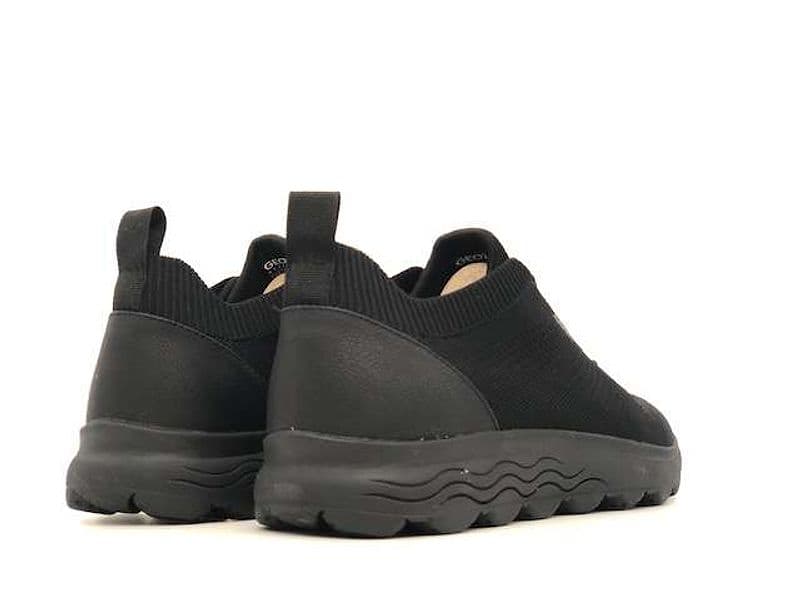GEOX Sneakers SPHERICA A uomo nera in Sneaker casual Calzature Durello - Agna, commercioVirtuoso.it